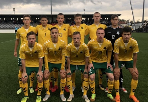 Vengrai nepasigailėjo Lietuvos U-17 rinktinės