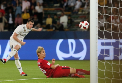 "Hat-tricku" pasižymėjęs G. Bale'as išvedė "Real" į pasaulio klubų taurės finalą