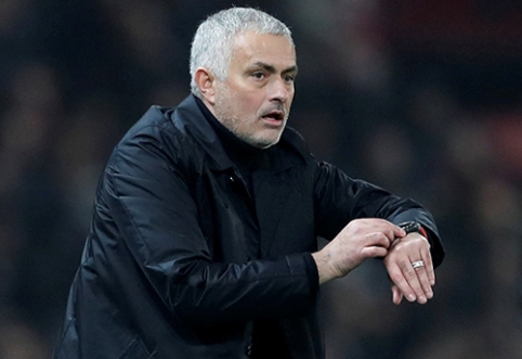 Džiugi žinia J.Mourinho: uždegta žalia šviesa įsigyti pajėgų gynėją