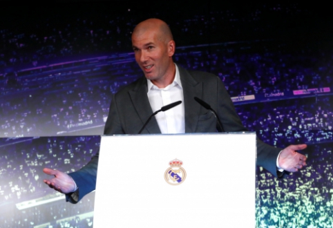 Į Madridą grįžęs Z. Zidane'as: "Pokyčiai įvyks"