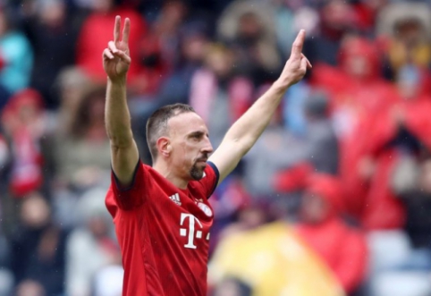 Oficialu: F. Ribery po sezono atsisveikins su "Bayern"