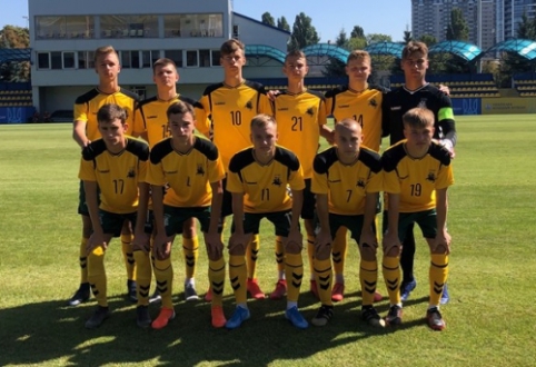 U-17 rinktinė nusileido Azerbaidžano bendraamžiams