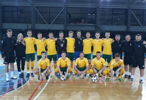 Lietuvos futsal jaunimo rinktinė beviltiškai nusileido prancūzams