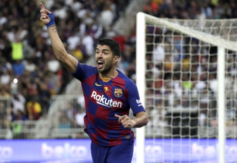 Smūgis "Barcelona" ekipai: L. Suarezas nežais keturis mėnesius