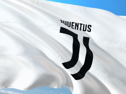 „Juventus“ veda derybas su S. Roberto