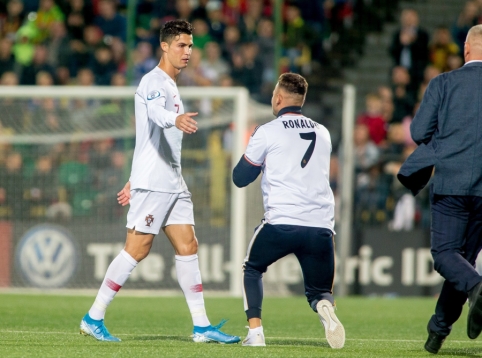 LFF pasiekė susitarimą su į aikštę išbėgusiu C. Ronaldo fanu