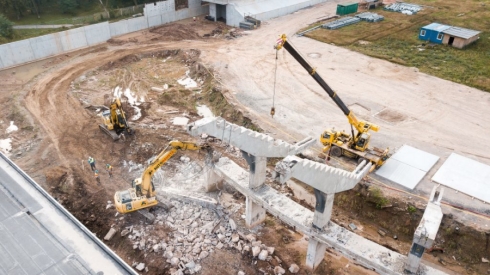 Statybinė technika grįžta į S. Dariaus ir S. Girėno stadioną