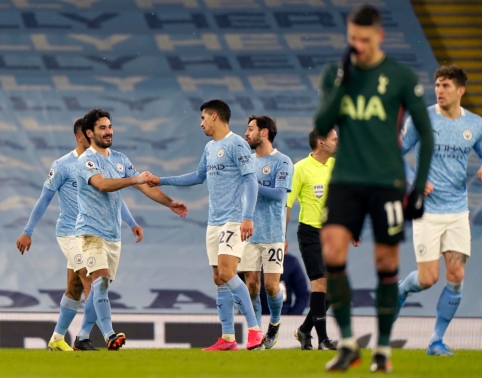 „Man City“ nepaliko jokių vilčių „Tottenham“ futbolininkams 