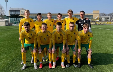 U-19 rinktinė sužaidė kontrolines rungtynes su „Nevėžiu“