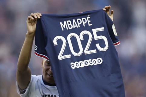 Oficialu: K. Mbappe pasirašė 3 metų sutartį su PSG