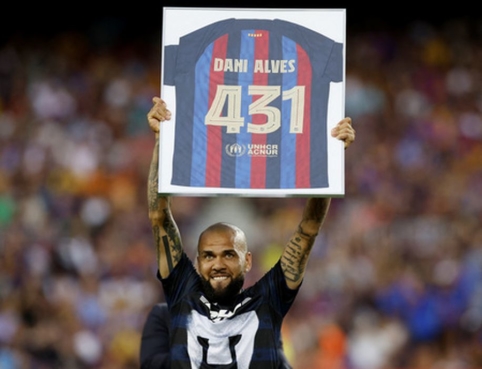„Barcelona“ draugiškose rungtynėse sutriuškino D. Alveso atstovaujamą Meksikos ekipą