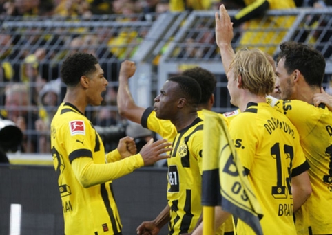 Rūro regiono ekipų derbyje – skaudi M. Reuso trauma ir minimali „Borussia“ pergalė