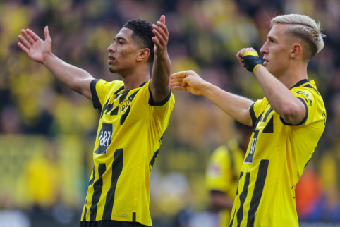 Dortmundo „Borussia“ neparodė pasigailėjimo „Stuttgart“ vienuolikei