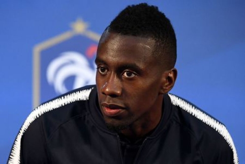 B. Matuidi pakabino futbolo batelius ant vinies