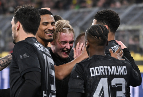 „Borussia“ pasiekė triuškinamą pergalę ir taškais susilygino su Bundeslygos lyderiais