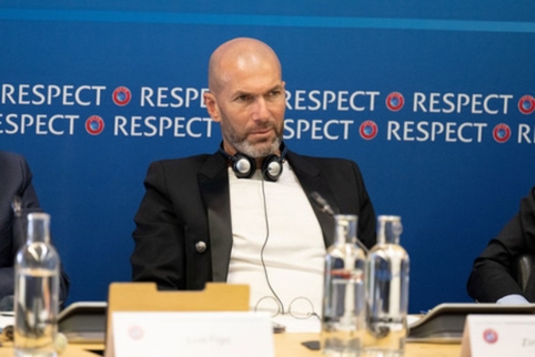 Z. Zidane'as atmetė beprotišką arabų pasiūlymą