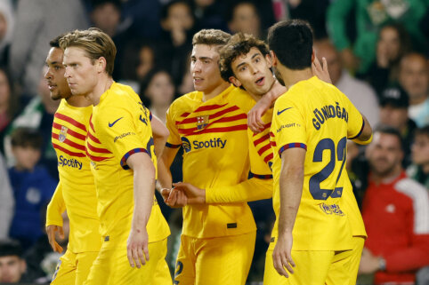 Ispanijoje F. Torreso „hat-trickas“ ir „Barcelona“ klubo išplėšta pergalė