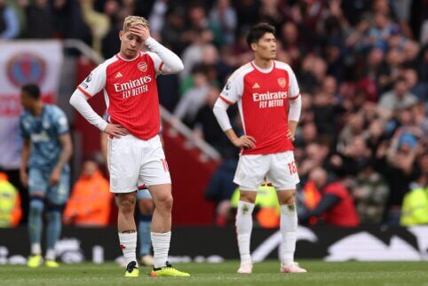 „Arsenal“ nepasinaudojo proga išlikti „Premier“ lygos viršūnėje ir patyrė pralaimėjimą