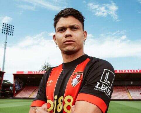 Oficialu: „Bournemouth“ už rekordinę sumą įsigijo Evanilsoną