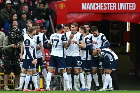 „Tottenham“ išvykoje neturėjo vargo su „Man Utd“