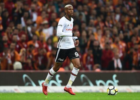 A. Talisca žais Stambulo „Fenerbahce“ klube