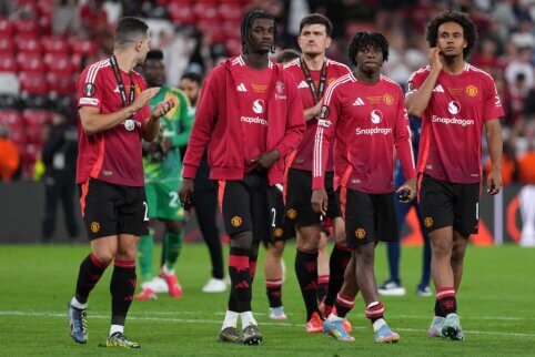 „Man Utd“ žaidėjai nustėro: komanda priėmė beprecedentį sprendimą