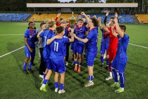 LSFL finiše – vicečempiono pergalė prieš čempioną