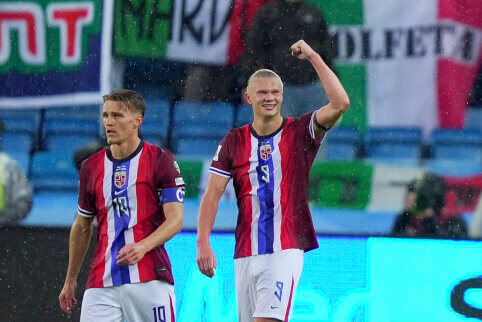 Pasaulio čempionato atranka: norvegai per kėlinį sutriuškino italus