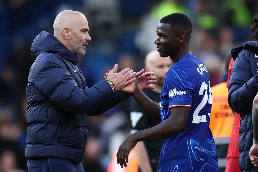 „Chelsea“ gyvybiškai svarbioje kovoje įveikė „Liverpool“ ekipą