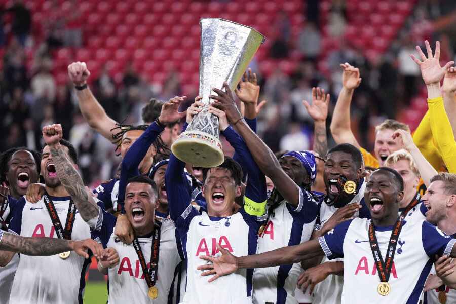 Dar vienas titulų badas nutrauktas: „Tottenham“ Europos lygos finale palaužė „Manchester United“