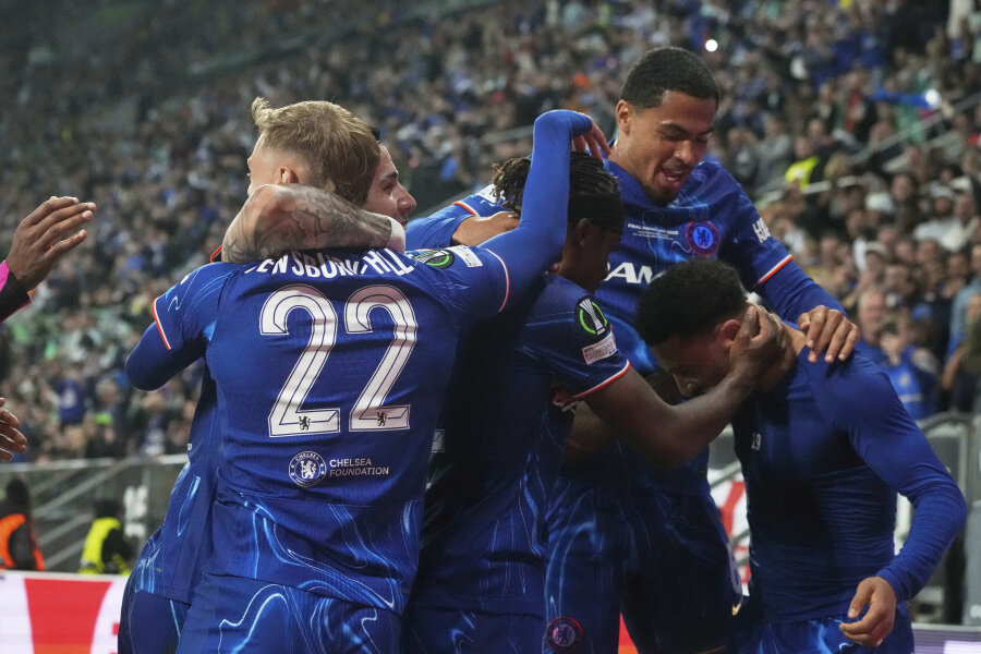 Antrame kėlinyje didesnę persvarą įjungusi „Chelsea“ ekipa triumfavo Konferencijų lygos finale