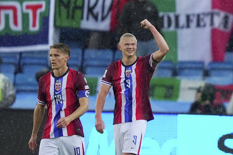 Pasaulio čempionato atranka: norvegai per kėlinį sutriuškino italus